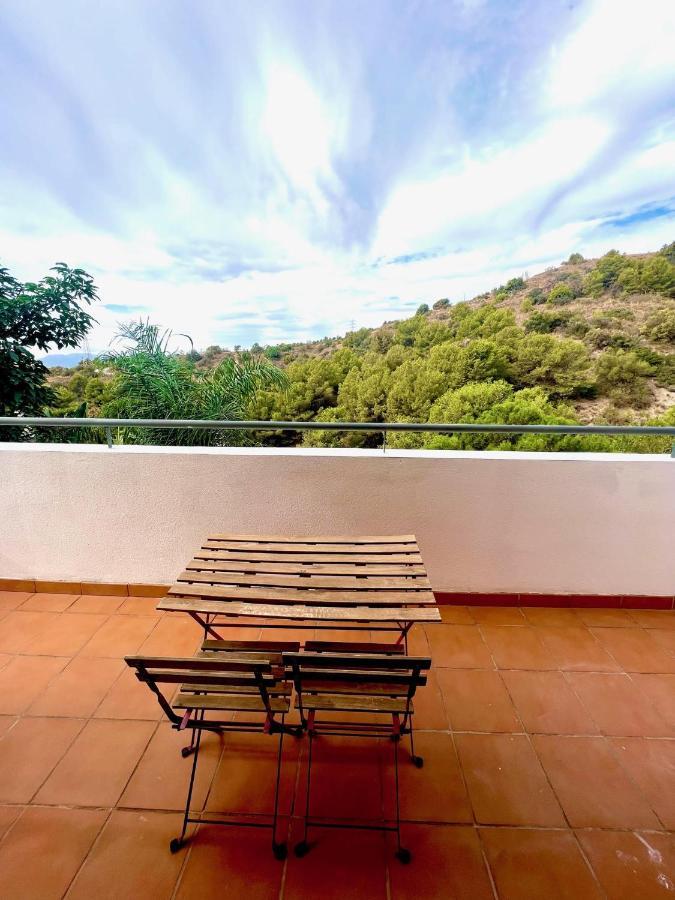 Villa Aguilas Club - Guest House Малага Екстер'єр фото